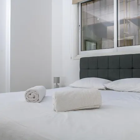 Maple Oak 102 Λάρνακα